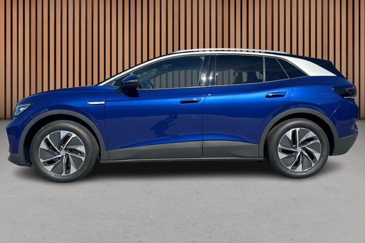 Blå VW ID.4 fra 2022