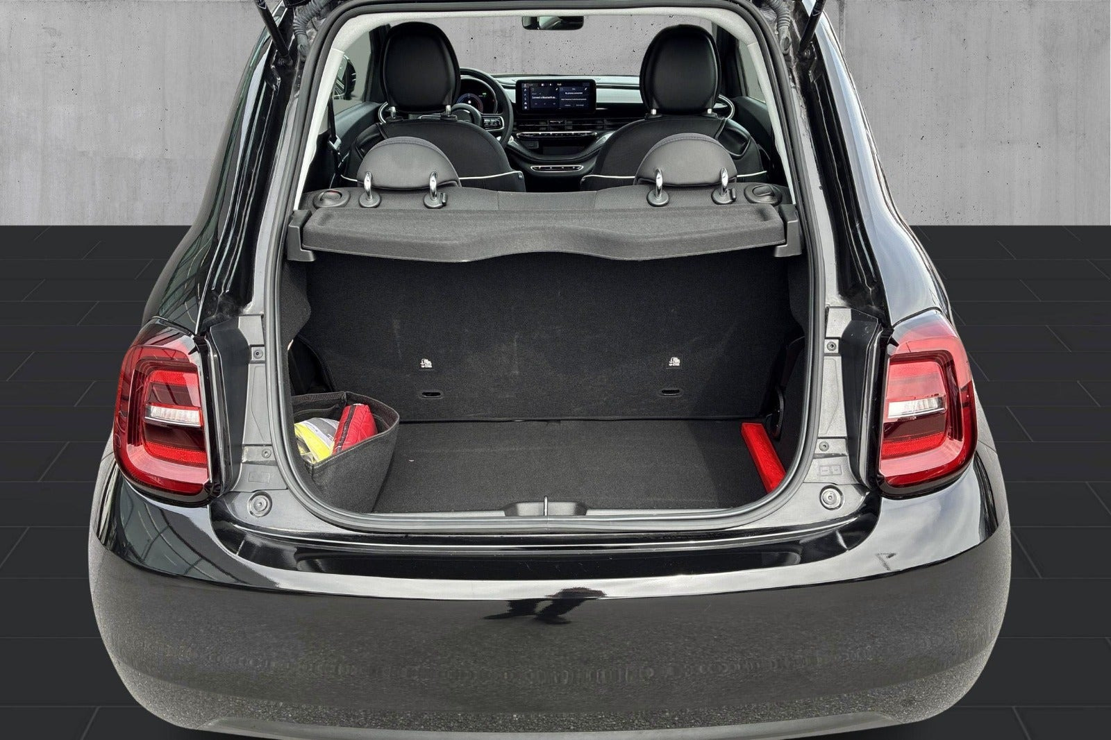 Sort Fiat 500e fra 2023