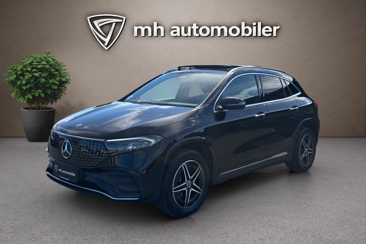 Sort Mercedes EQA250+ fra 2024 set udefra