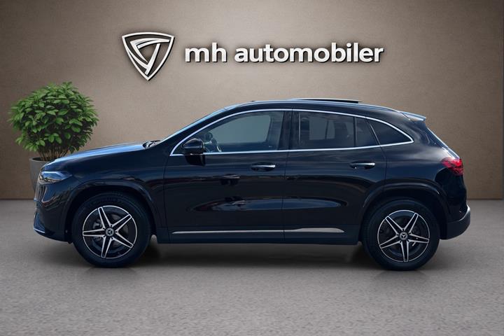 Sort Mercedes EQA250+ fra 2024