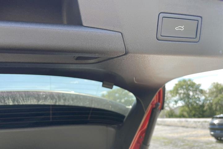 Rød VW ID.4 fra 2025