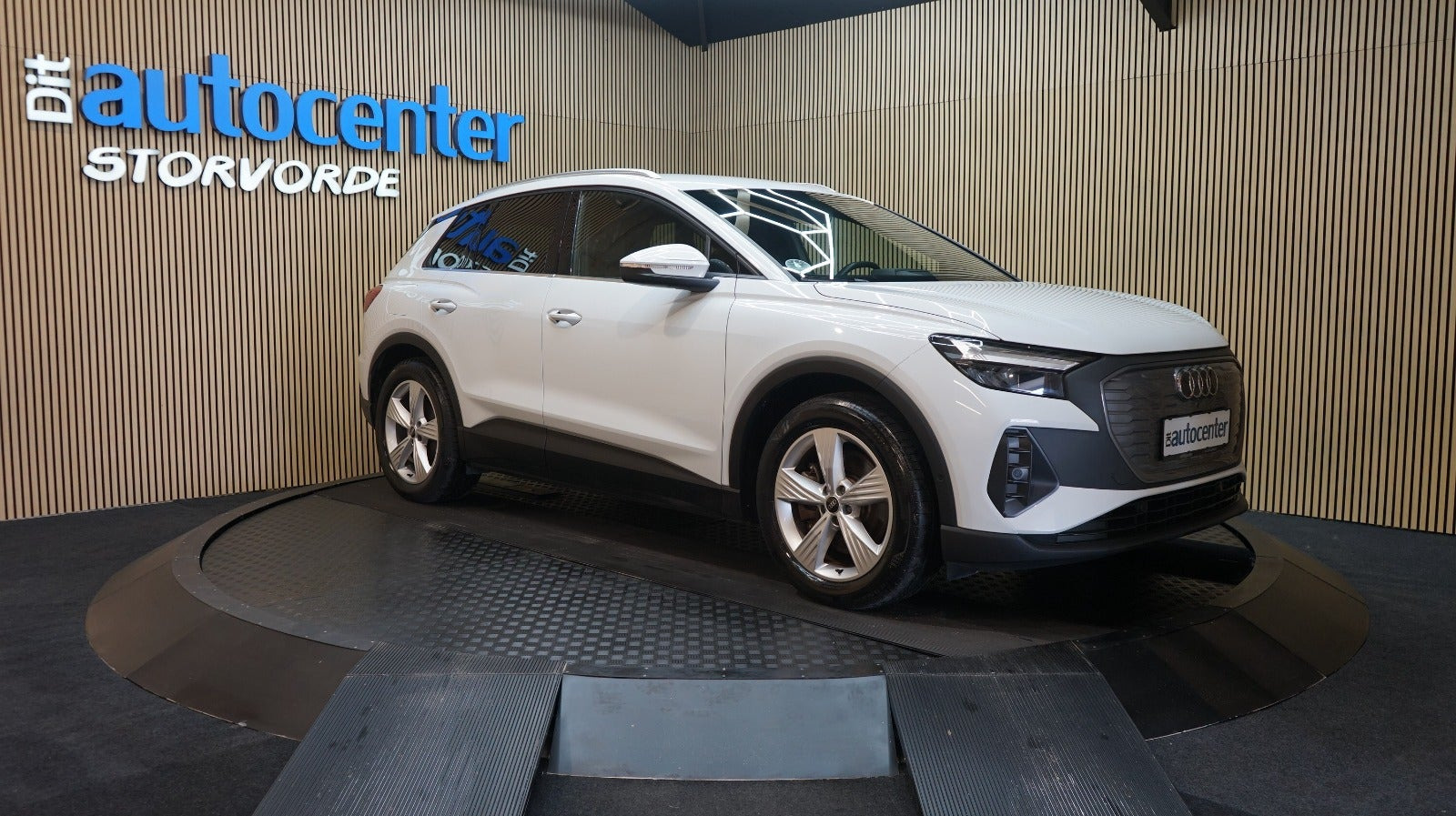 Audi Q4 e-tron 40 S-line