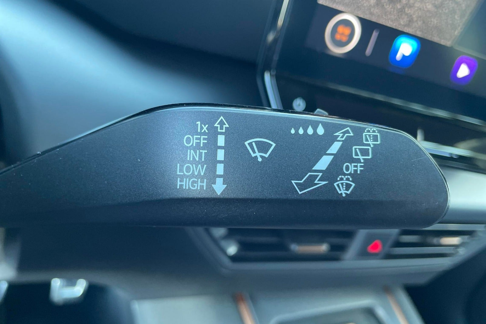 Blå Cupra Born fra 2024