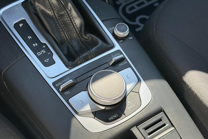 Hvid Audi A3 fra 2018