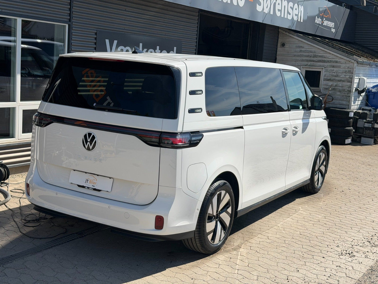 Hvid VW ID.Buzz fra 2026