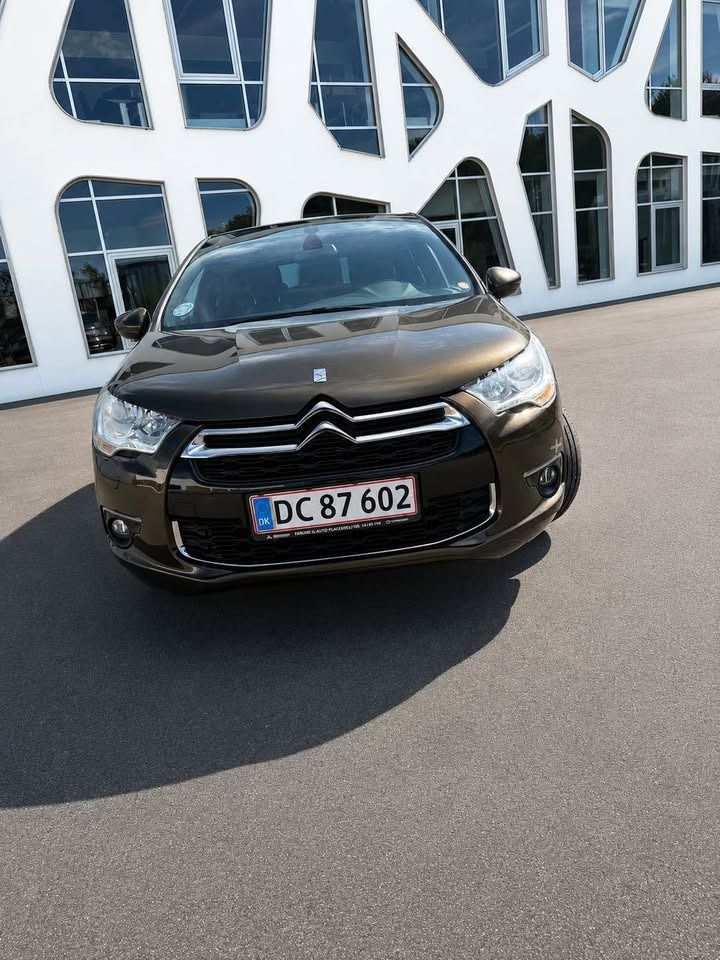 Citroën DS4 1,6 4-dørs m. bagklap Aut.
