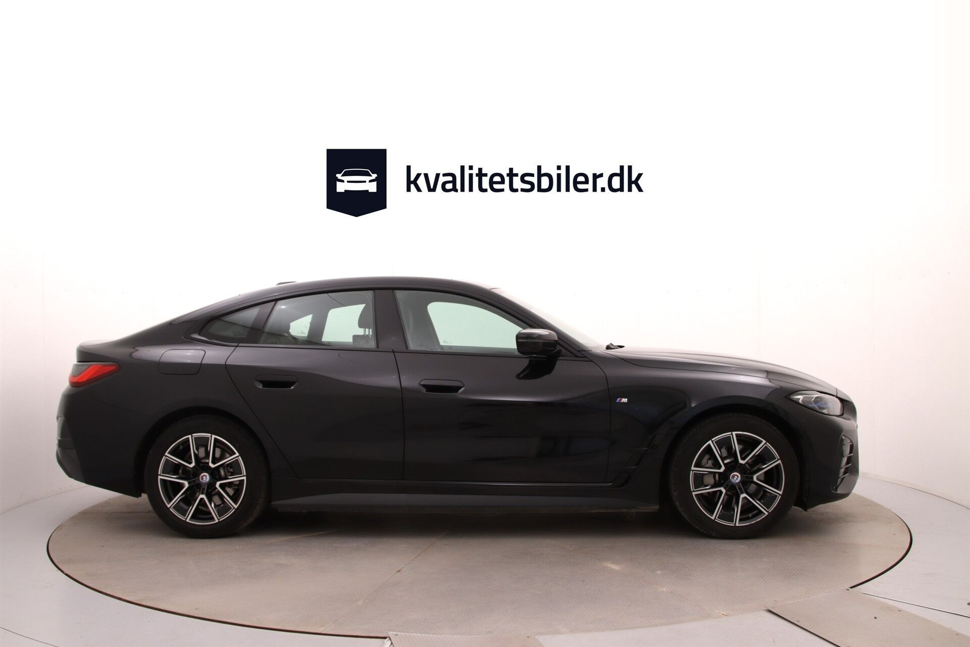Sort BMW i4 fra 2022