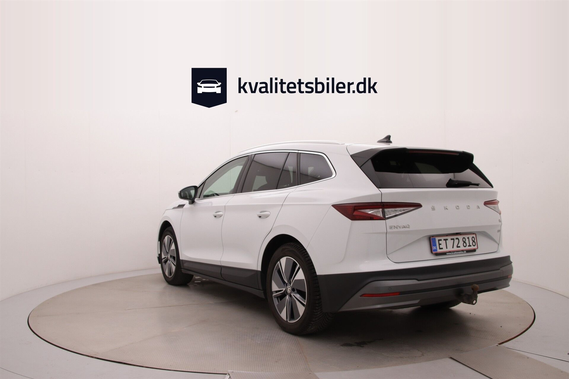 Hvid Skoda Enyaq fra 2021