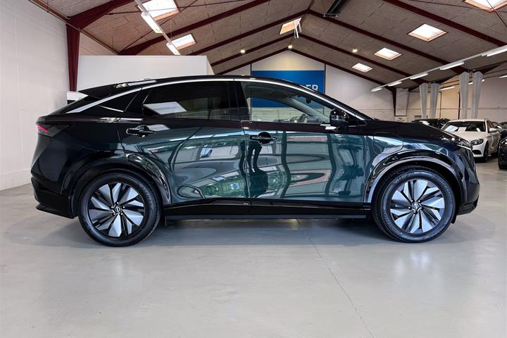 Grøn Nissan Ariya fra 2025