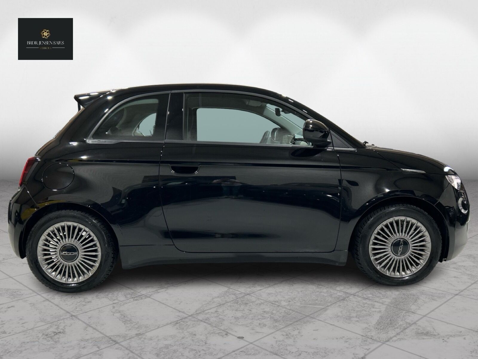 Sort Fiat 500e fra 2023