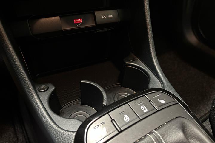 Hvid Kia Picanto fra 2021