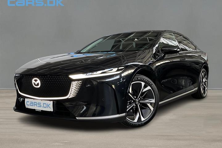 Sort Mazda 6e fra 2026 set udefra