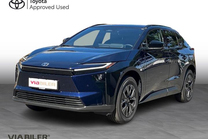 Blå Toyota BZ4X fra 2026