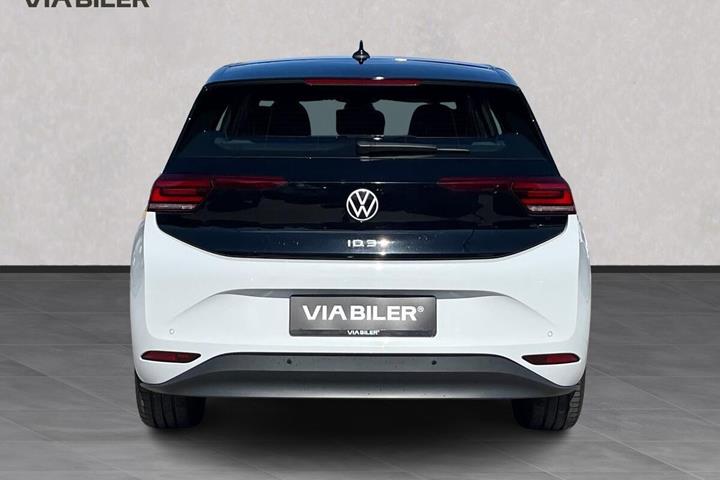 Hvid VW ID.3 fra 2023