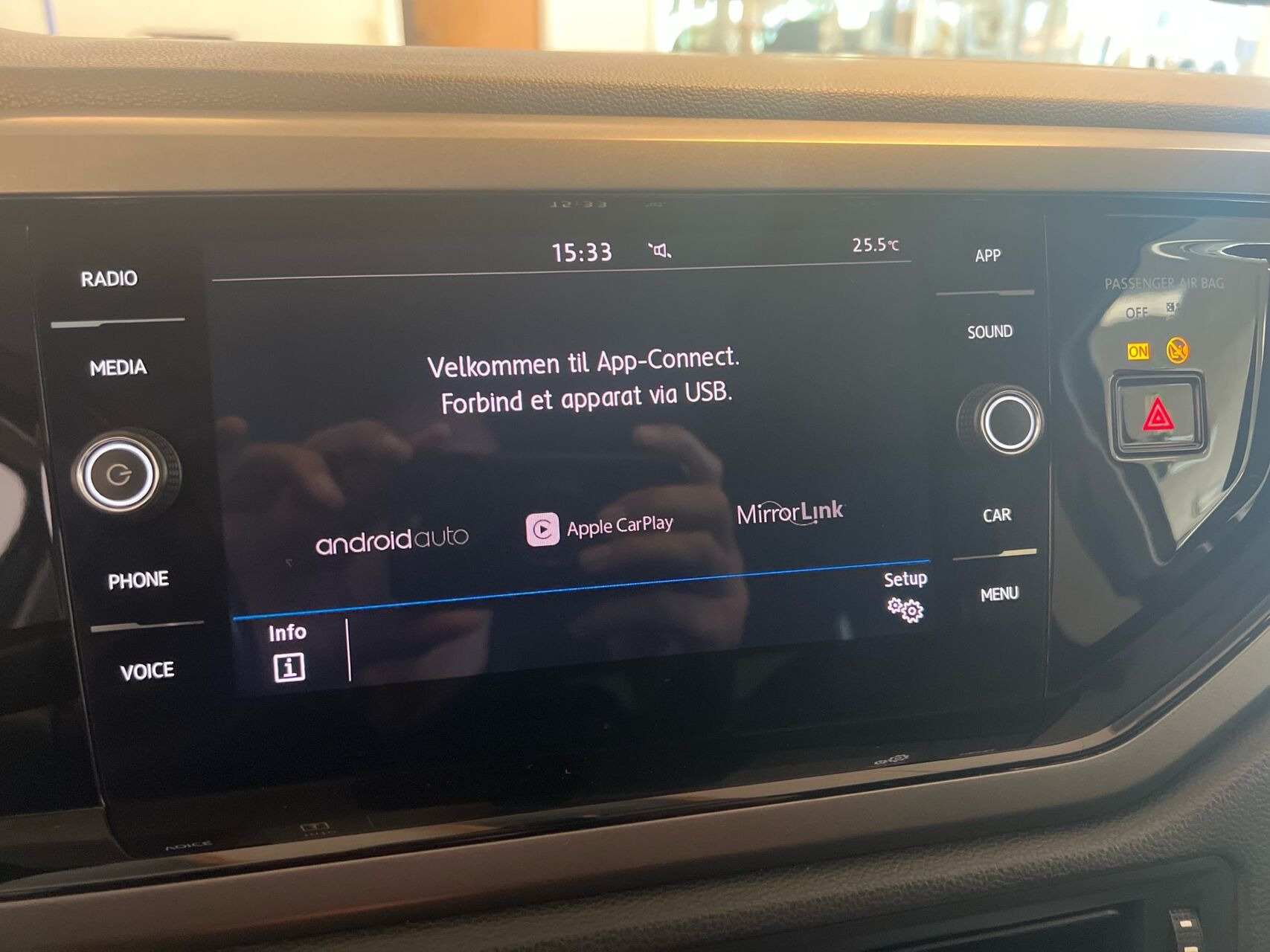 Grå VW Polo fra 2018