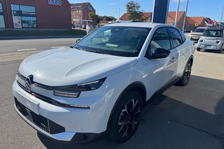 Hvid Citroën ë-C4 X fra 2025