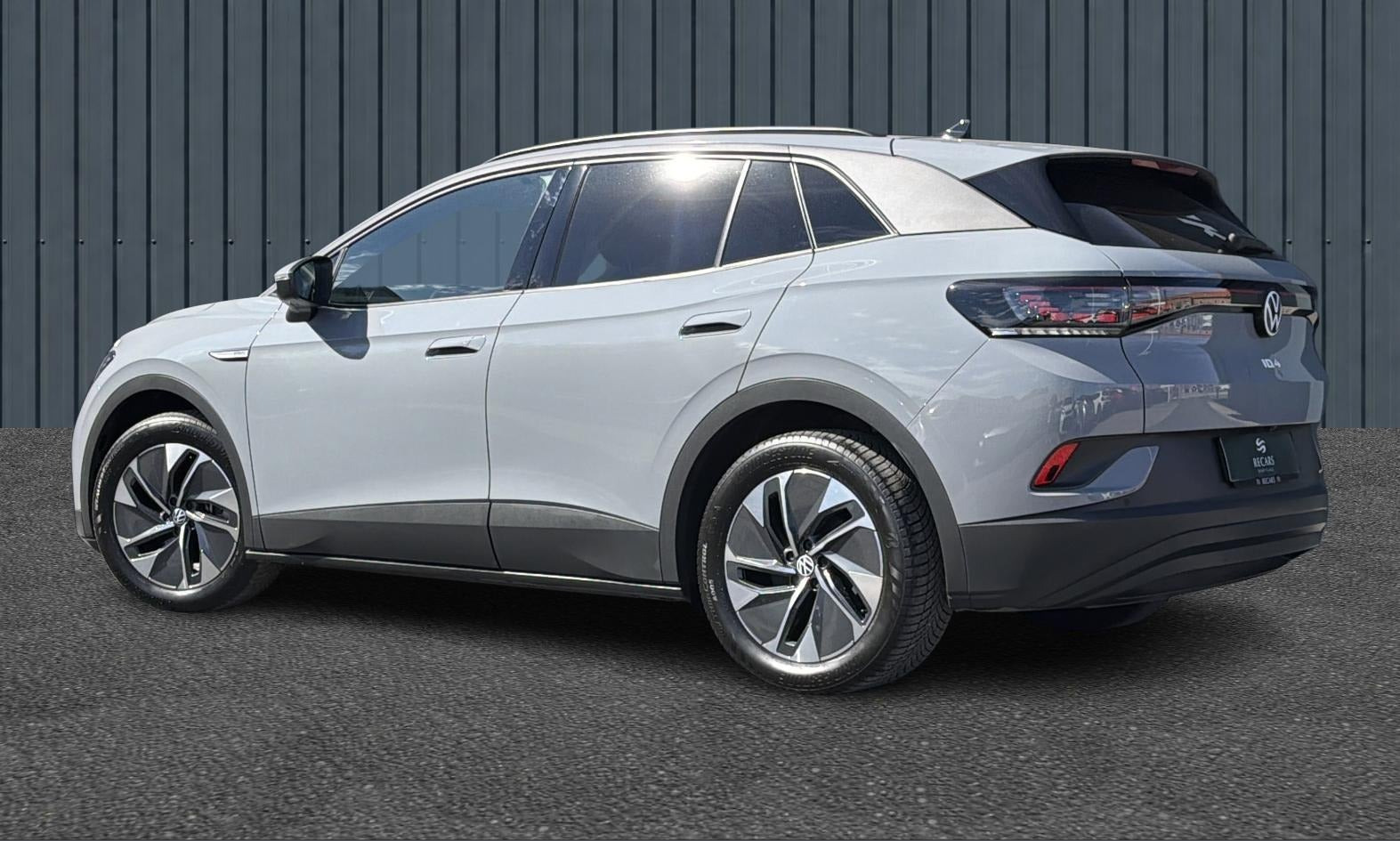 Grå VW ID.4 fra 2022