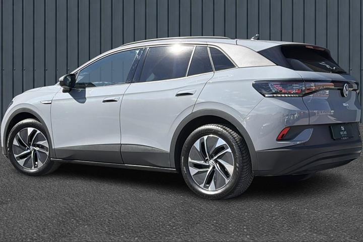 Grå VW ID.4 fra 2022