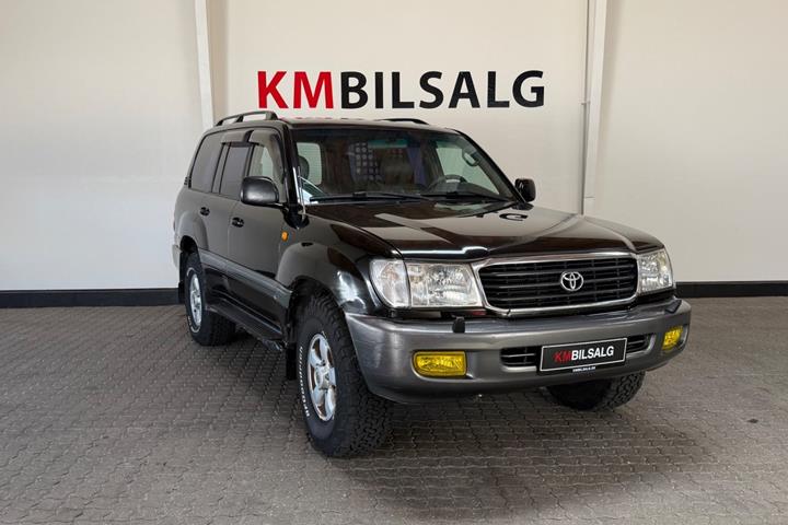 Sort Toyota Land Cruiser fra 2000