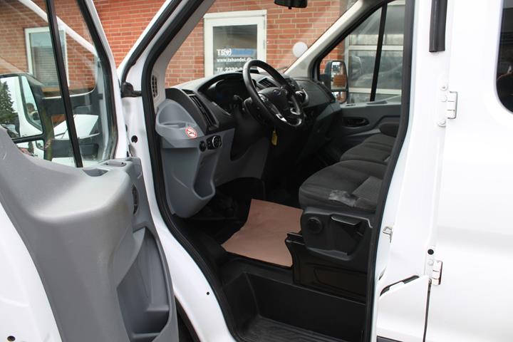 undefined Ford Transit 350 L3 Chassis fra 2019