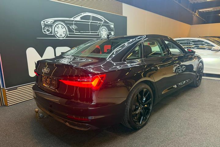 Sort Audi A6 fra 2020