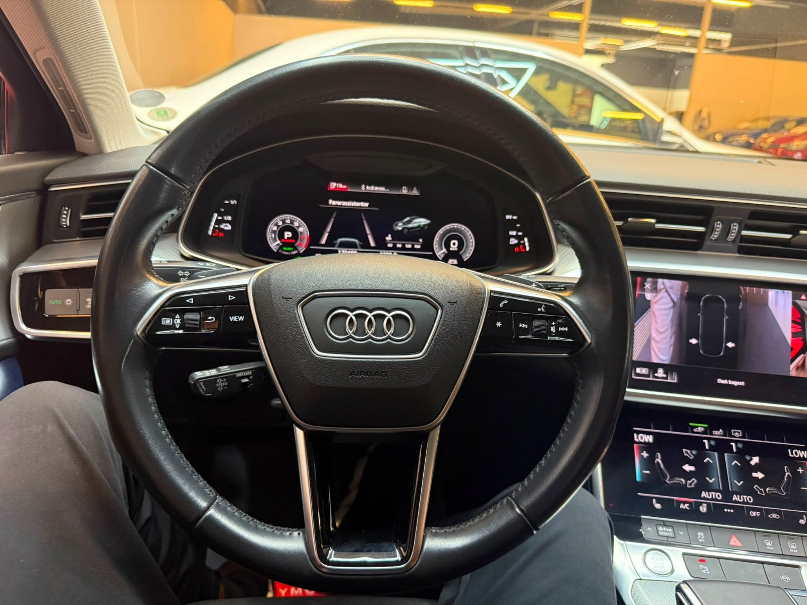 Sort Audi A6 fra 2020