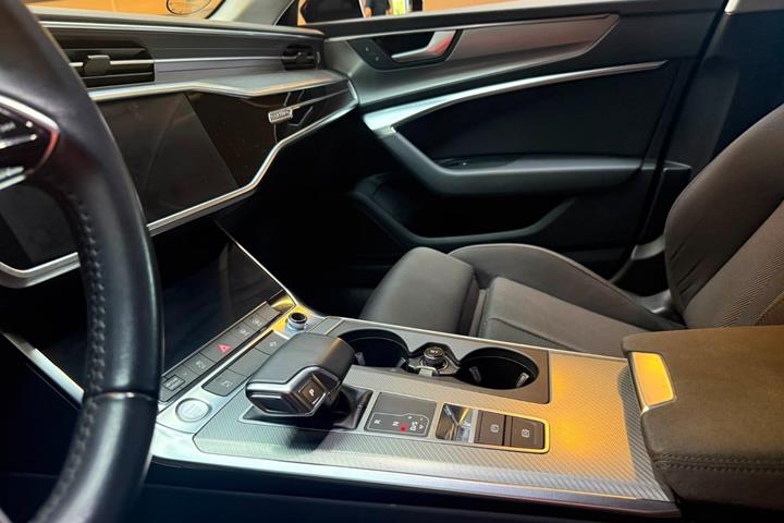 Sort Audi A6 fra 2020