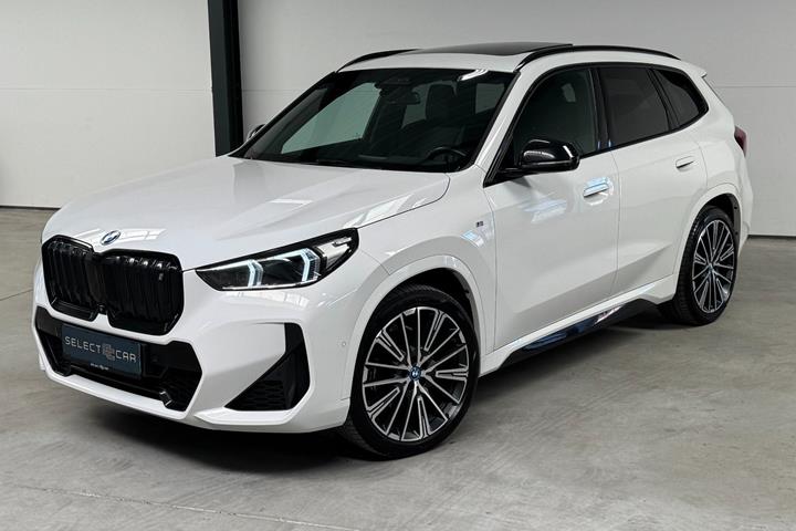 Hvid BMW iX1 fra 2023