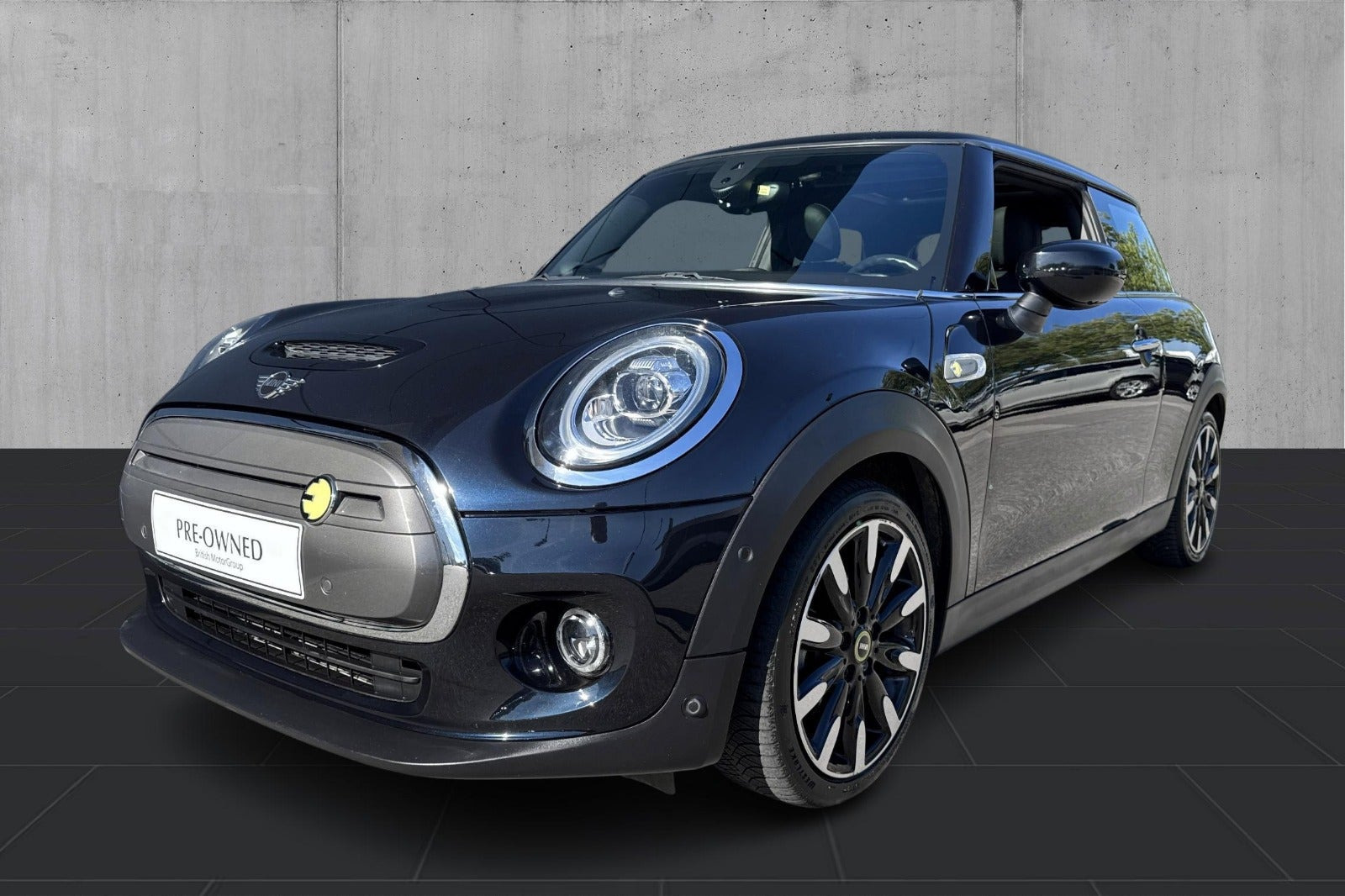 Sort Mini Cooper SE fra 2020