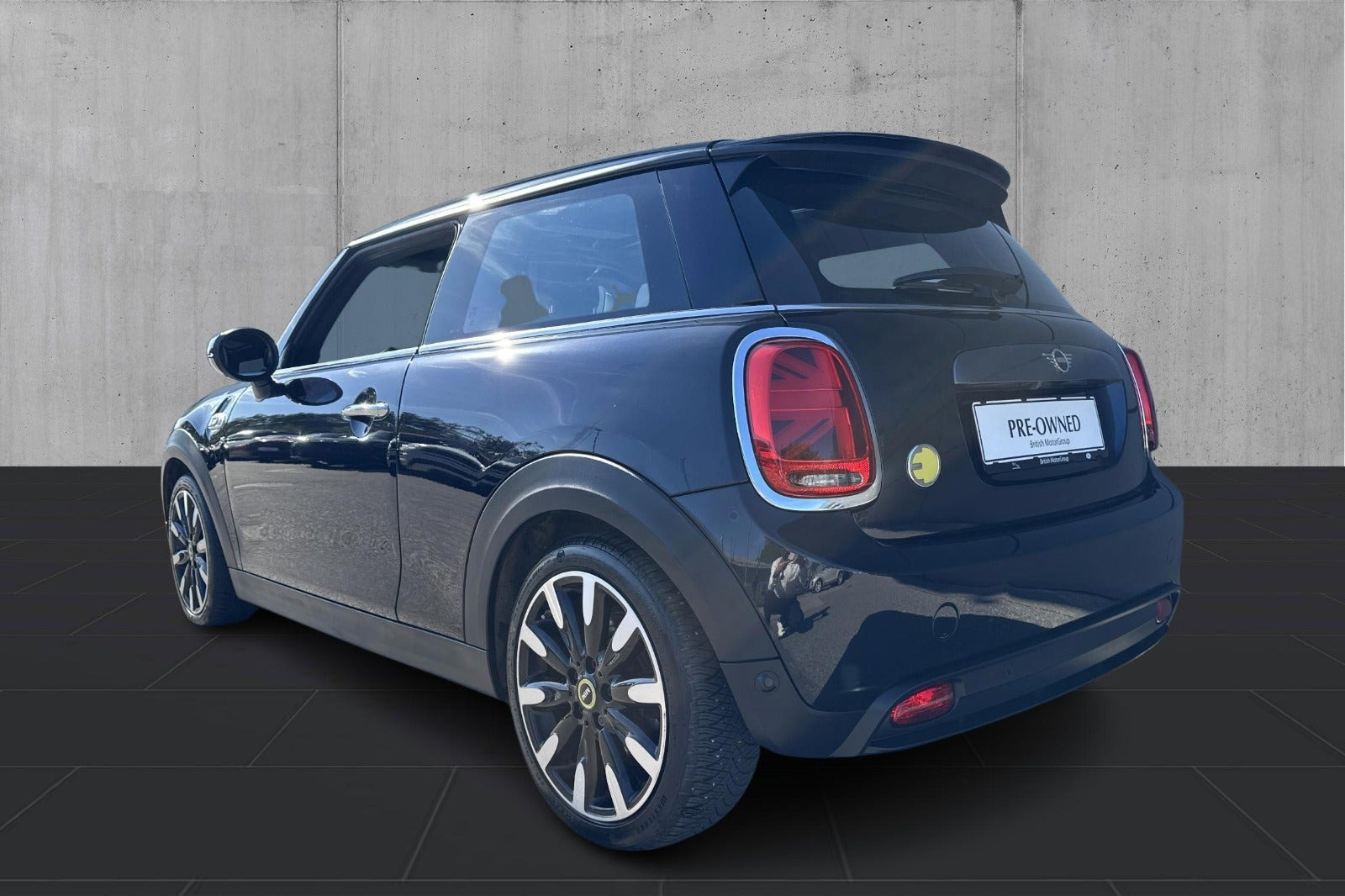 Sort Mini Cooper SE fra 2020