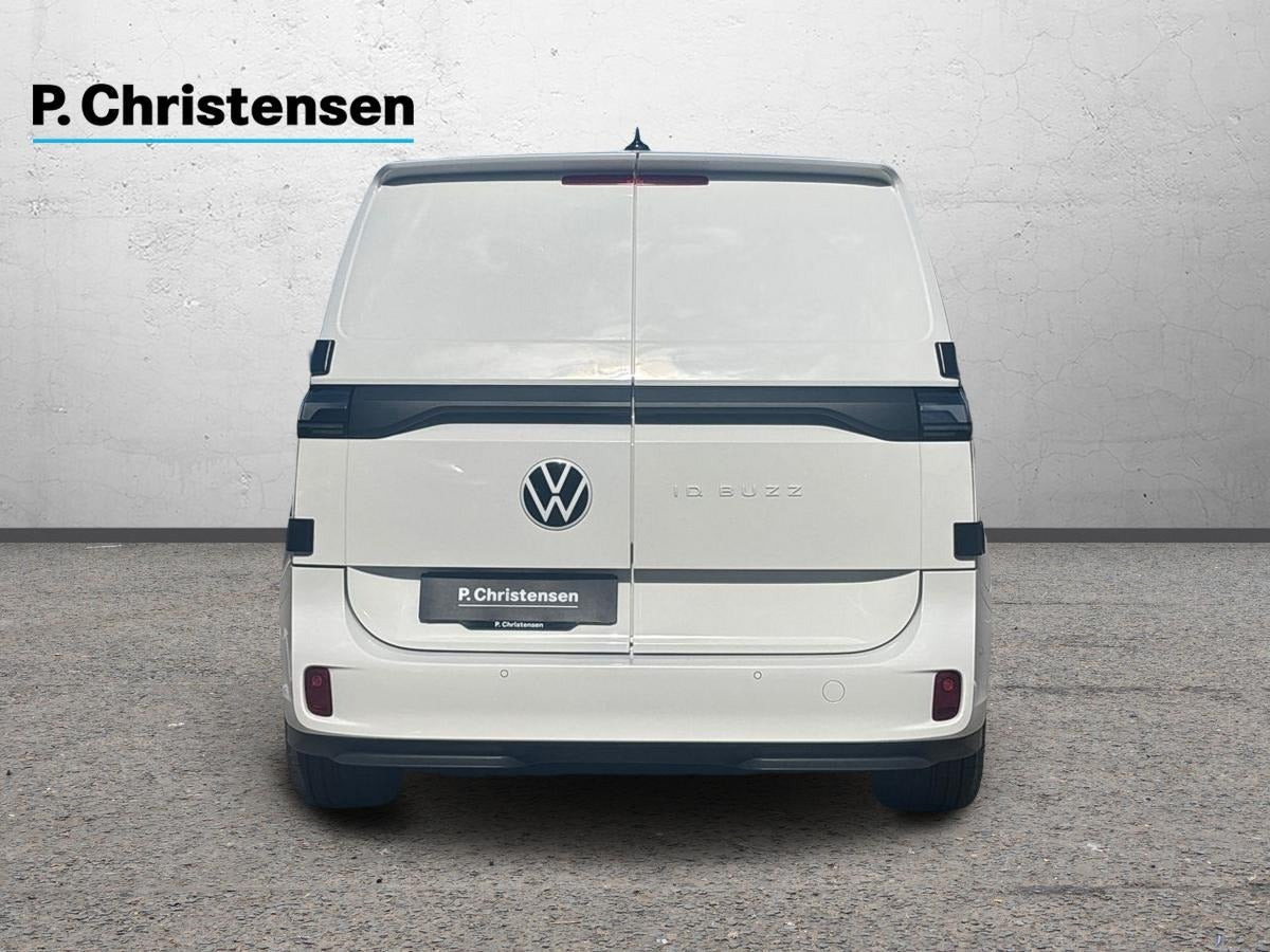 Hvid VW ID.Buzz fra 2023