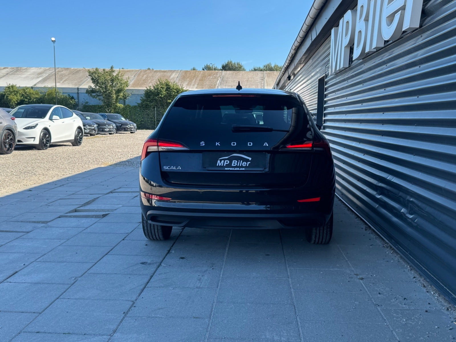Sort Skoda Scala fra 2023