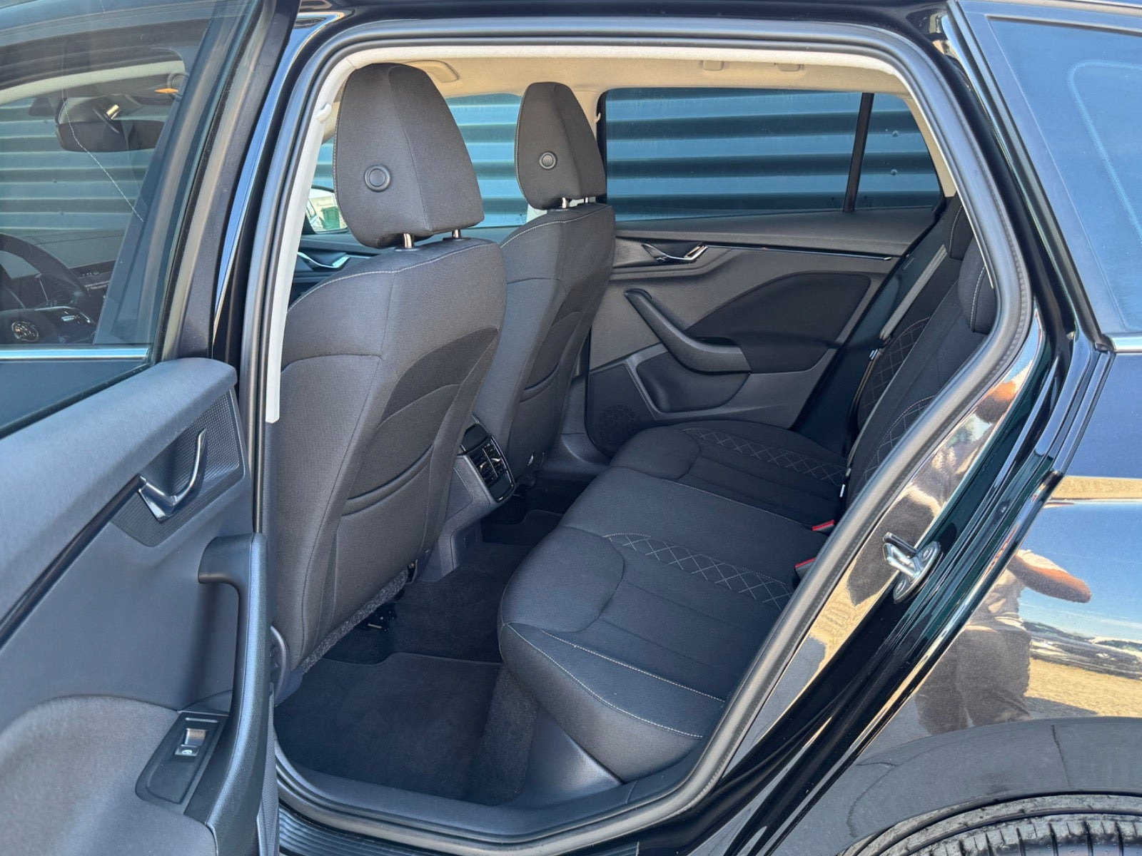 Sort Skoda Scala fra 2023