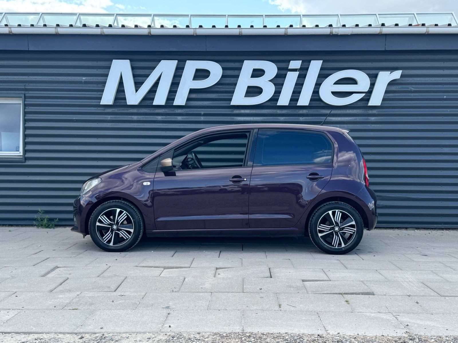 Rød Seat Mii fra 2017