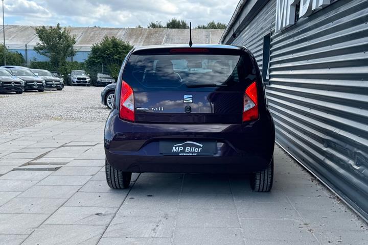 Rød Seat Mii fra 2017