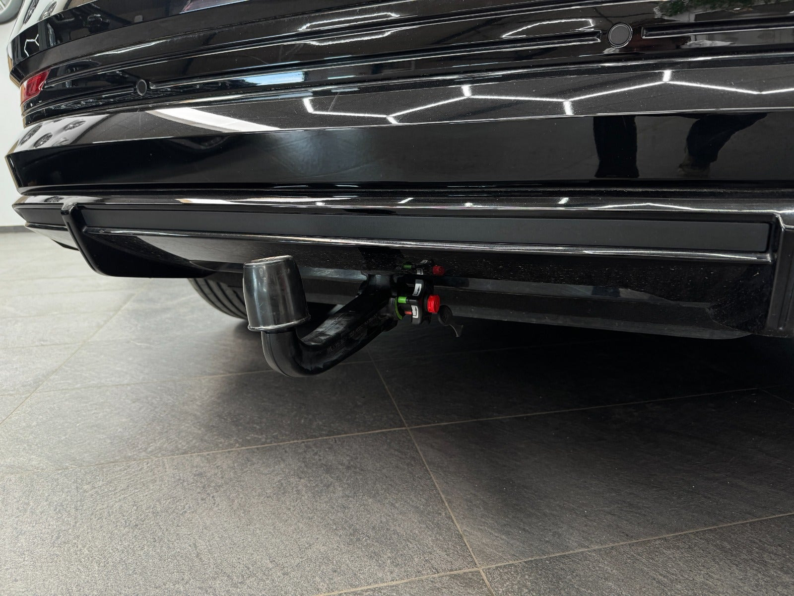 Sort Audi e-tron fra 2023