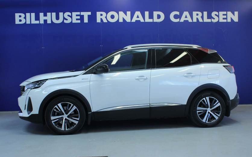 Peugeot 3008 1,6 Hybrid First Selection EAT8