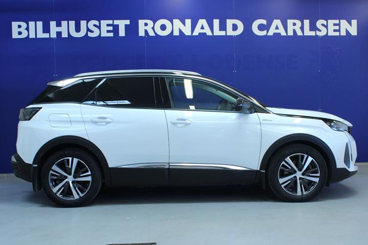 Hvid Peugeot 3008 fra 2020