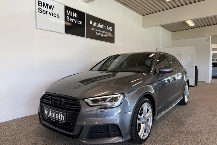 Gul Audi A3 fra 2020