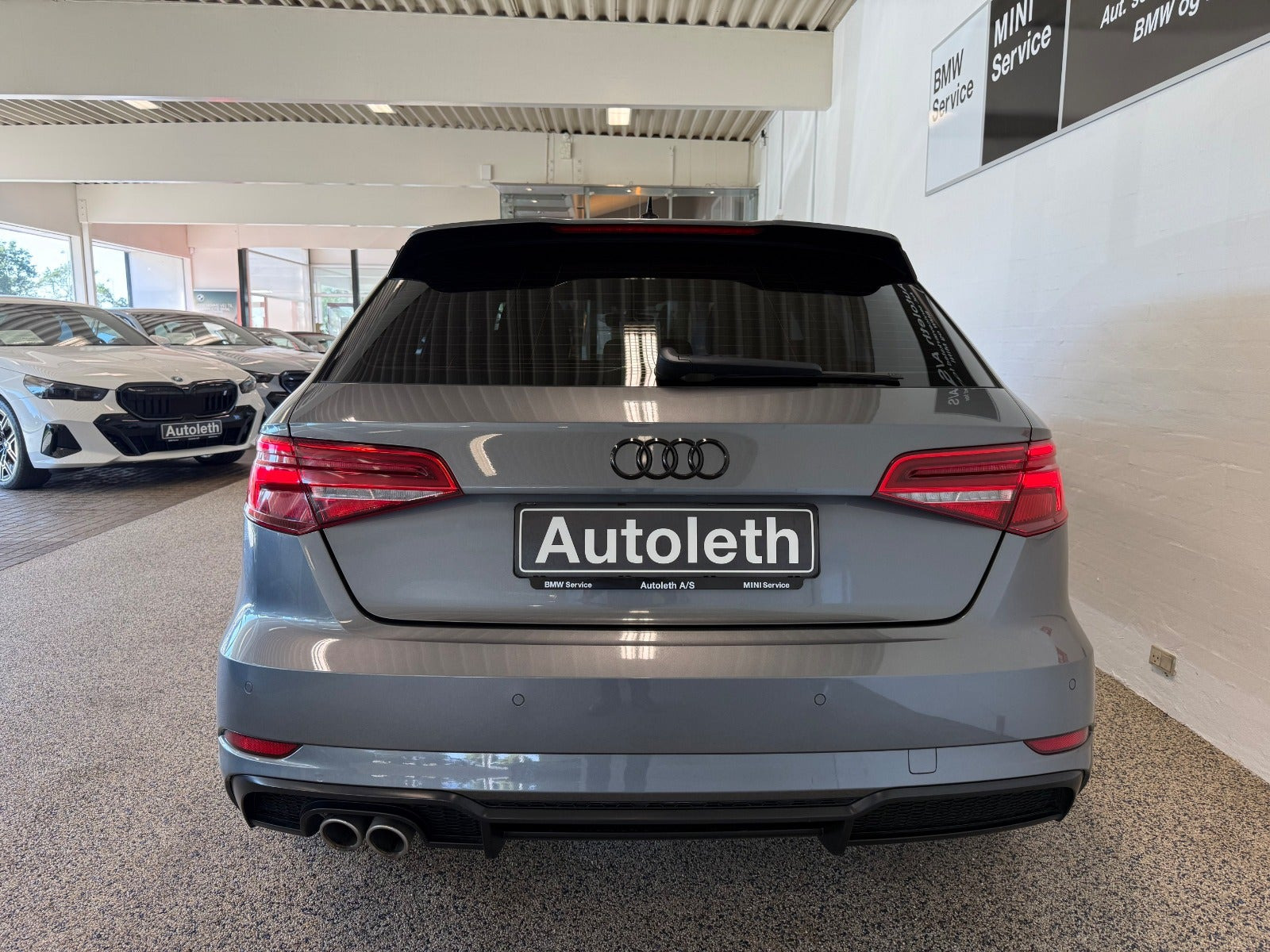 Gul Audi A3 fra 2020