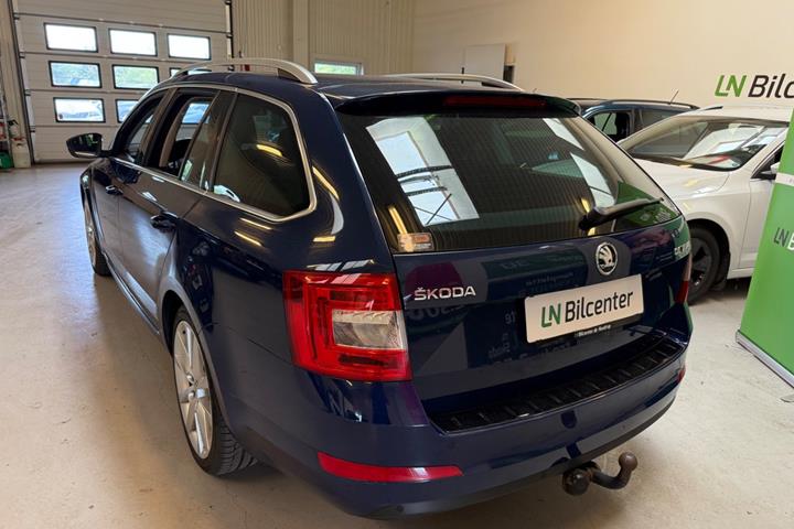 undefined Skoda Octavia fra 2016