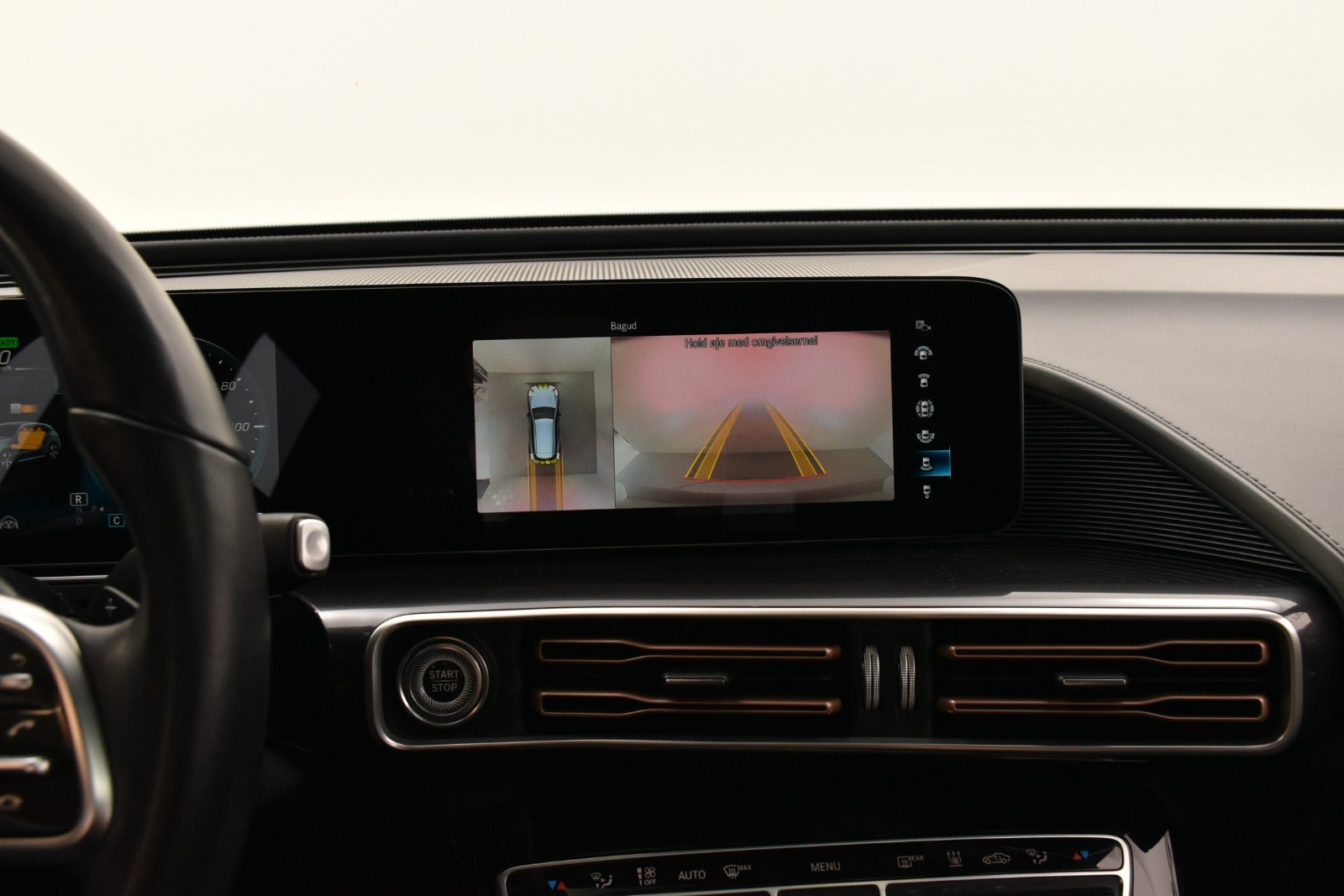 Sort Mercedes EQC400 fra 2021