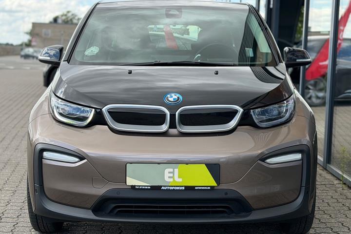 Orange BMW i3 fra 2020