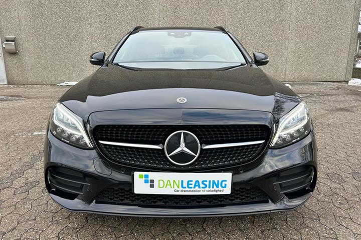 Sort Mercedes C220 d fra 2018