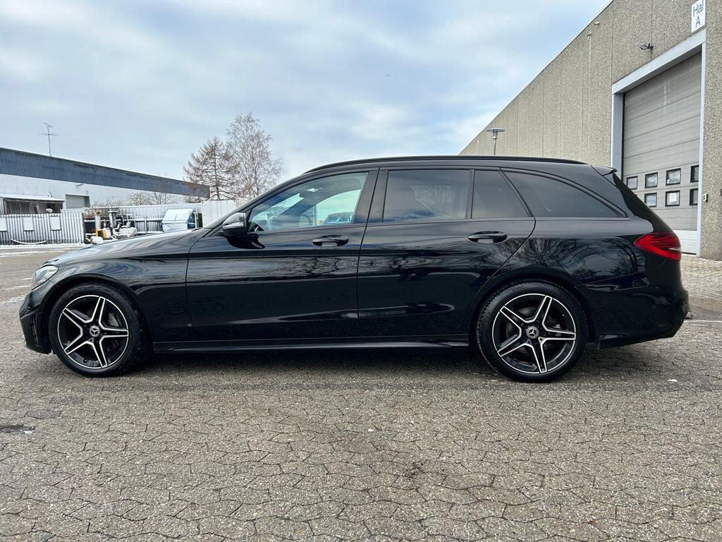 Sort Mercedes C220 d fra 2018