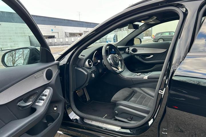 Sort Mercedes C220 d fra 2018