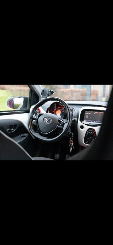 undefined Toyota Aygo fra 2015