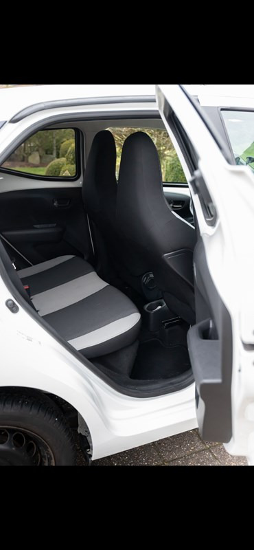 undefined Toyota Aygo fra 2015