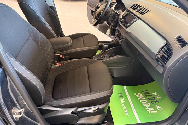 undefined Skoda Fabia fra 2022