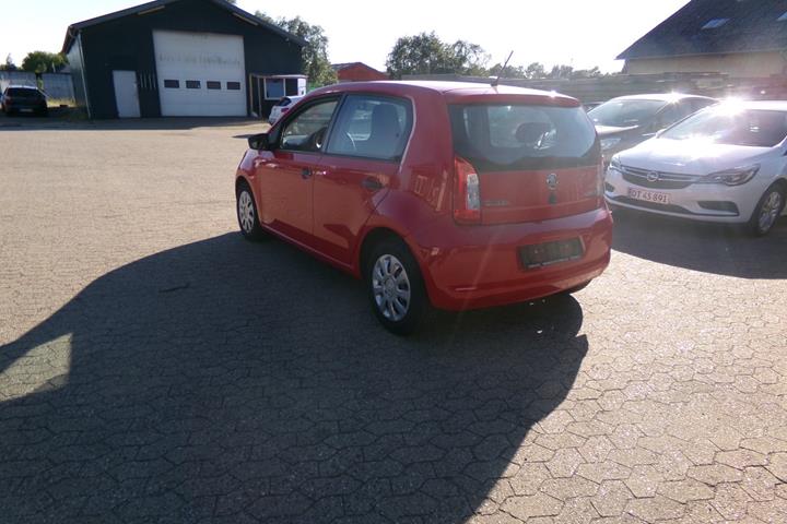Rød Skoda Citigo fra 2016